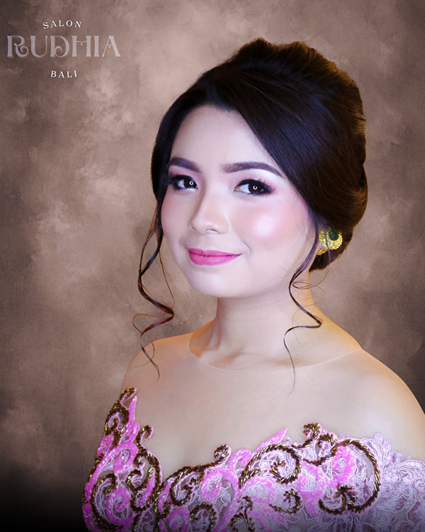 makeup wisuda bali