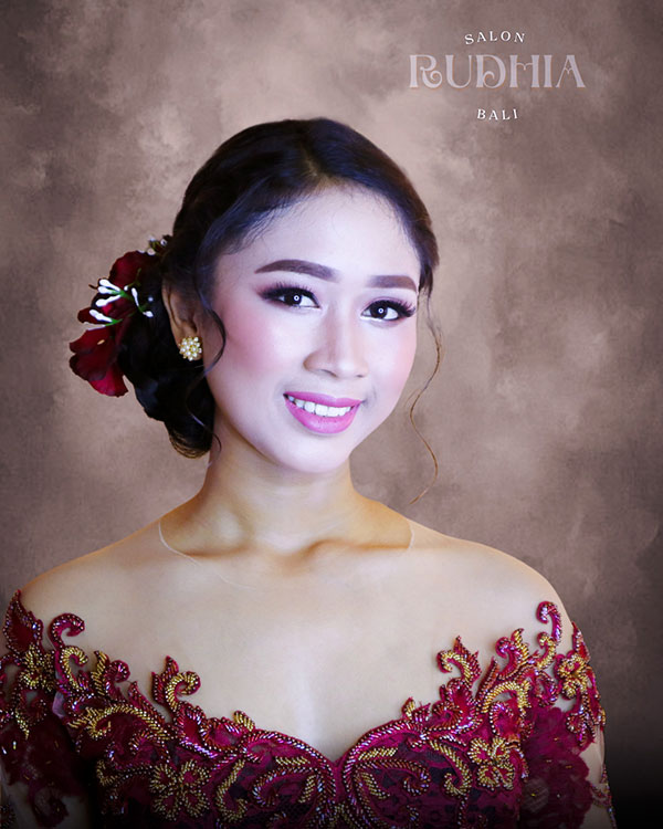 makeup wisuda bali