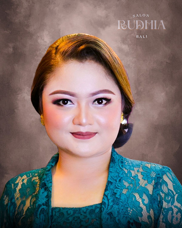 makeup wisuda bali