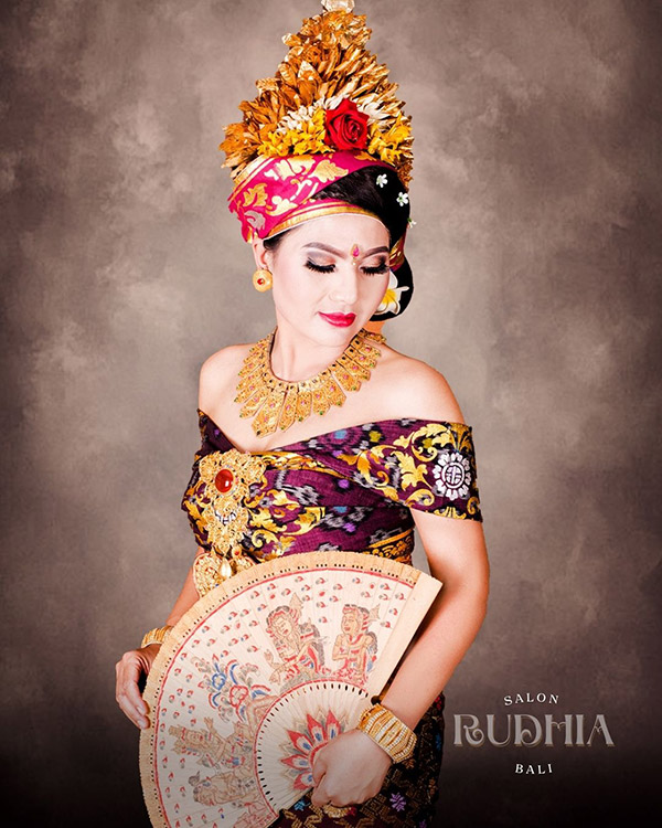 foto adat Bali
