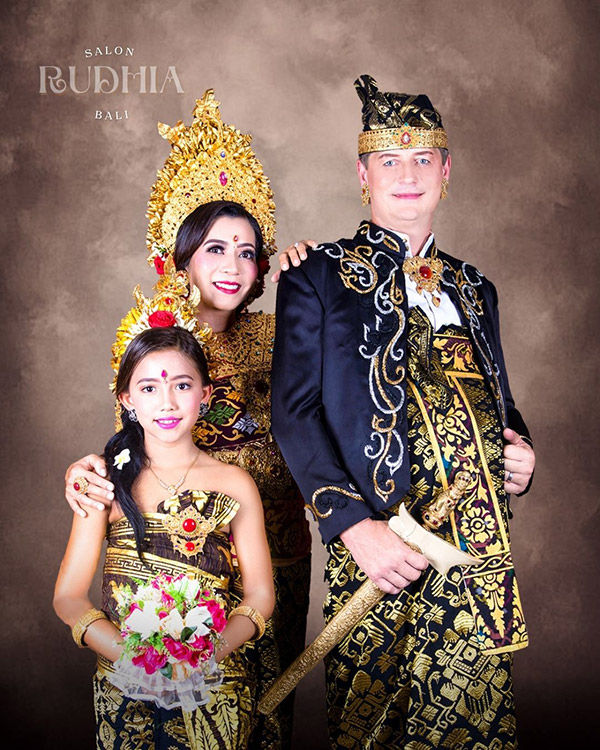 foto adat Bali