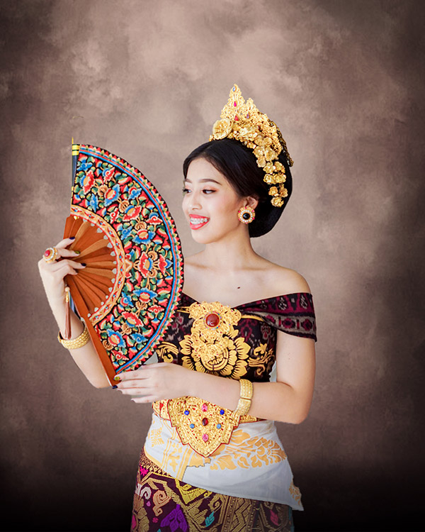 foto keluarga Bali studio