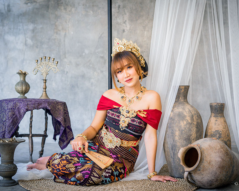 Paket Foto Adat Bali Denpasar | Studio Foto Adat Bali – Rudhia Salon