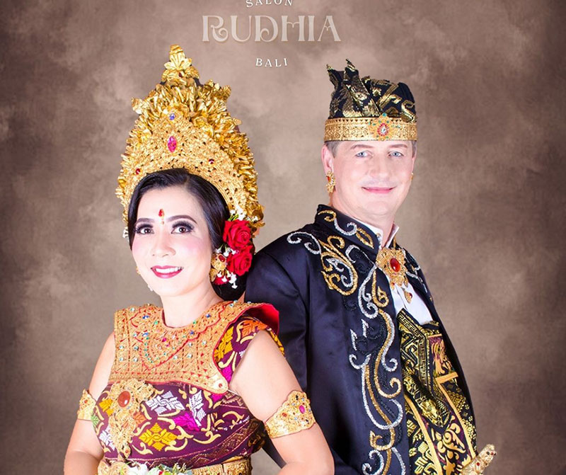 Paket Foto Adat Bali Denpasar | Studio Foto Adat Bali – Rudhia Salon