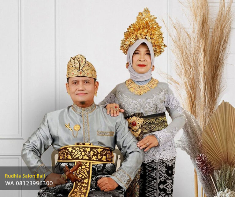 Foto Couple Adat Bali Denpasar | Studio Foto Couple Bali – Rudhia Salon
