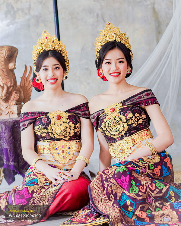 Paket Foto Adat Bali Denpasar | Studio Foto Adat Bali – Rudhia Salon